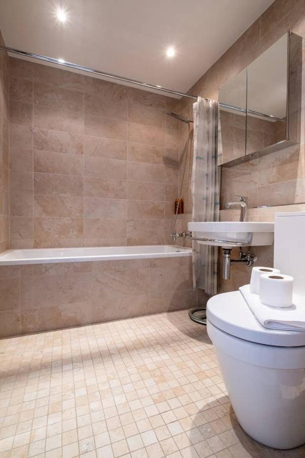 Spectacular Sea Views! Stylish Apt With Balcony Lägenhet Brighton Exteriör bild